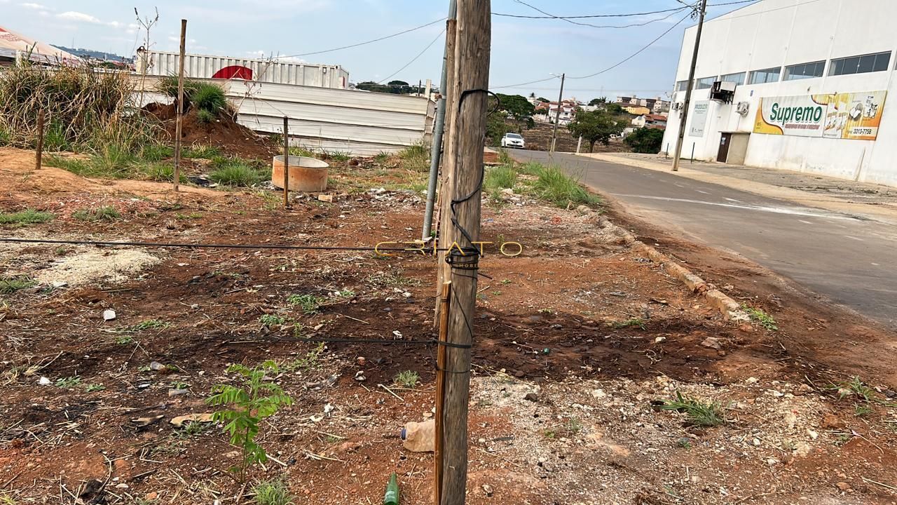 Terreno à venda, 300m² - Foto 2