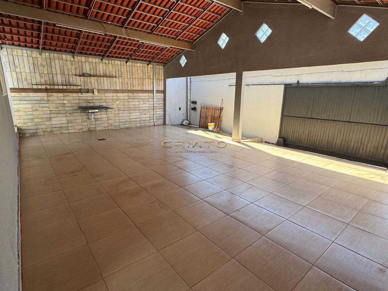 Casa à venda com 2 quartos, 110m² - Foto 16
