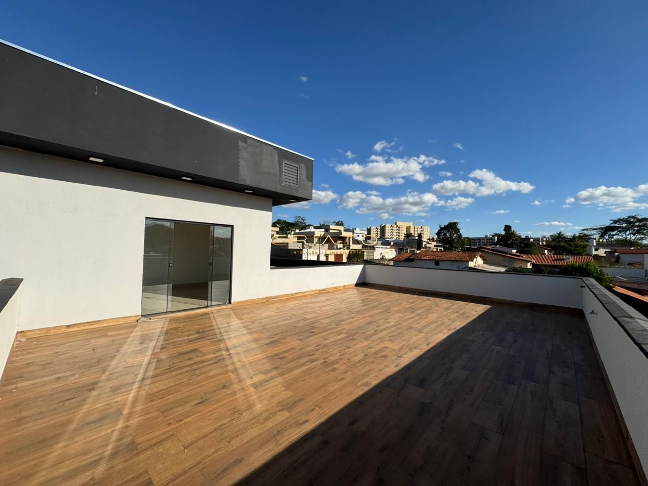 Sobrado à venda com 4 quartos, 414m² - Foto 33