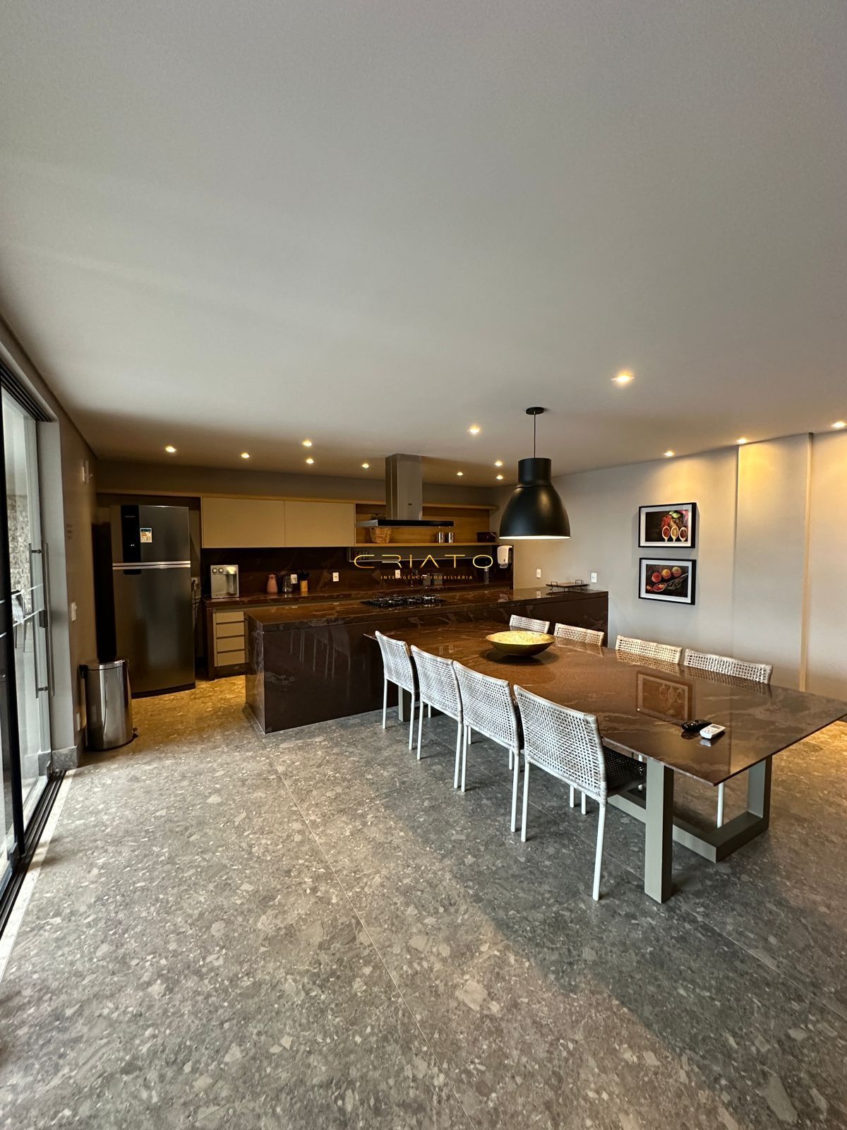 Apartamento à venda com 3 quartos, 230m² - Foto 19