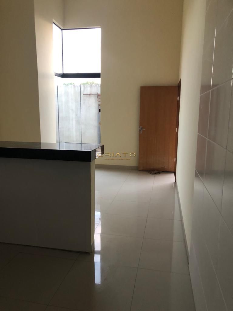 Casa à venda com 2 quartos, 82m² - Foto 11