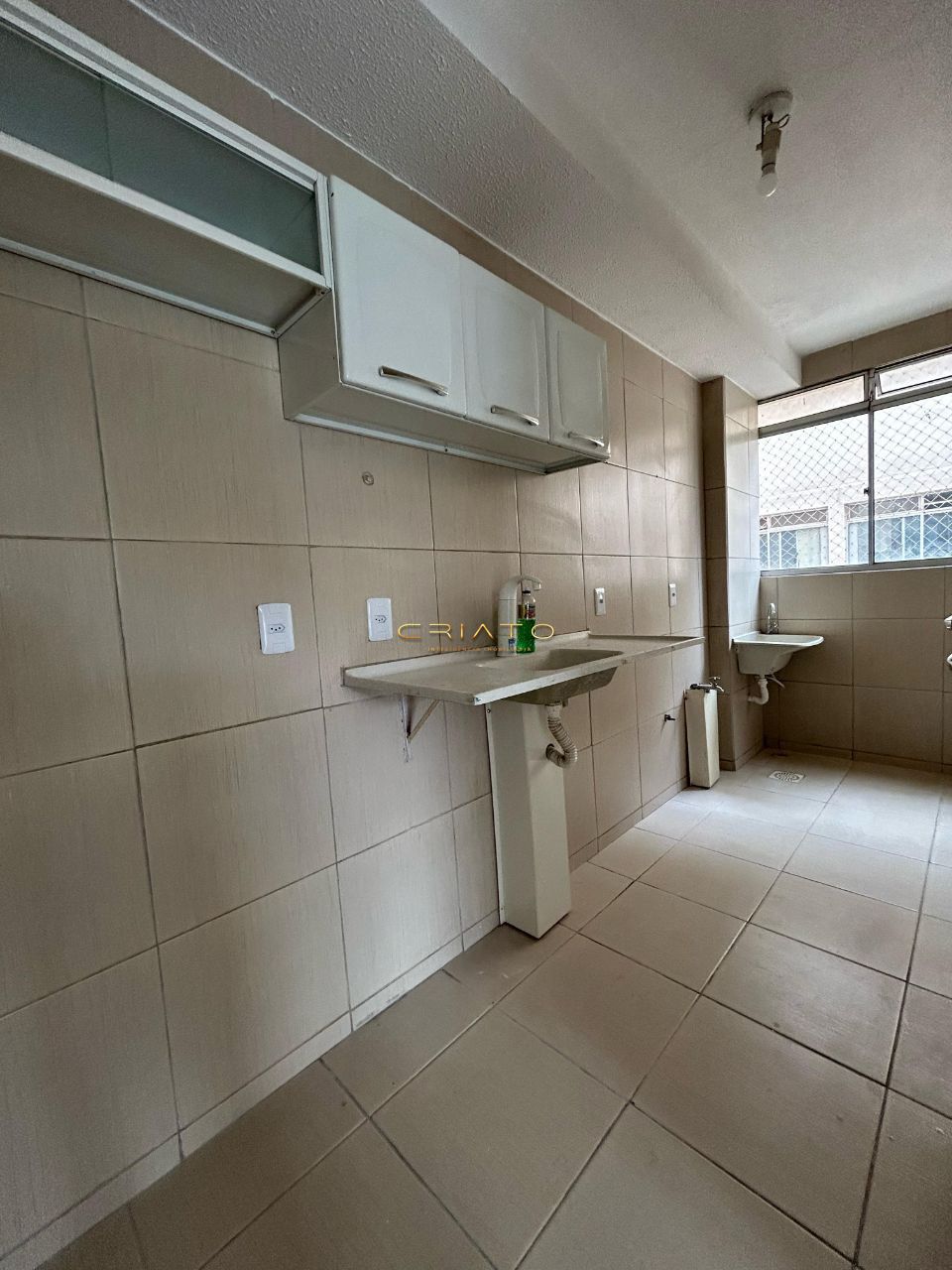 Apartamento com 2 Dormitórios à venda, 46 m² por R$ 170.000,00 Apartamento com 2 Dormitórios à venda, 46 m² por R$ 170.000,00