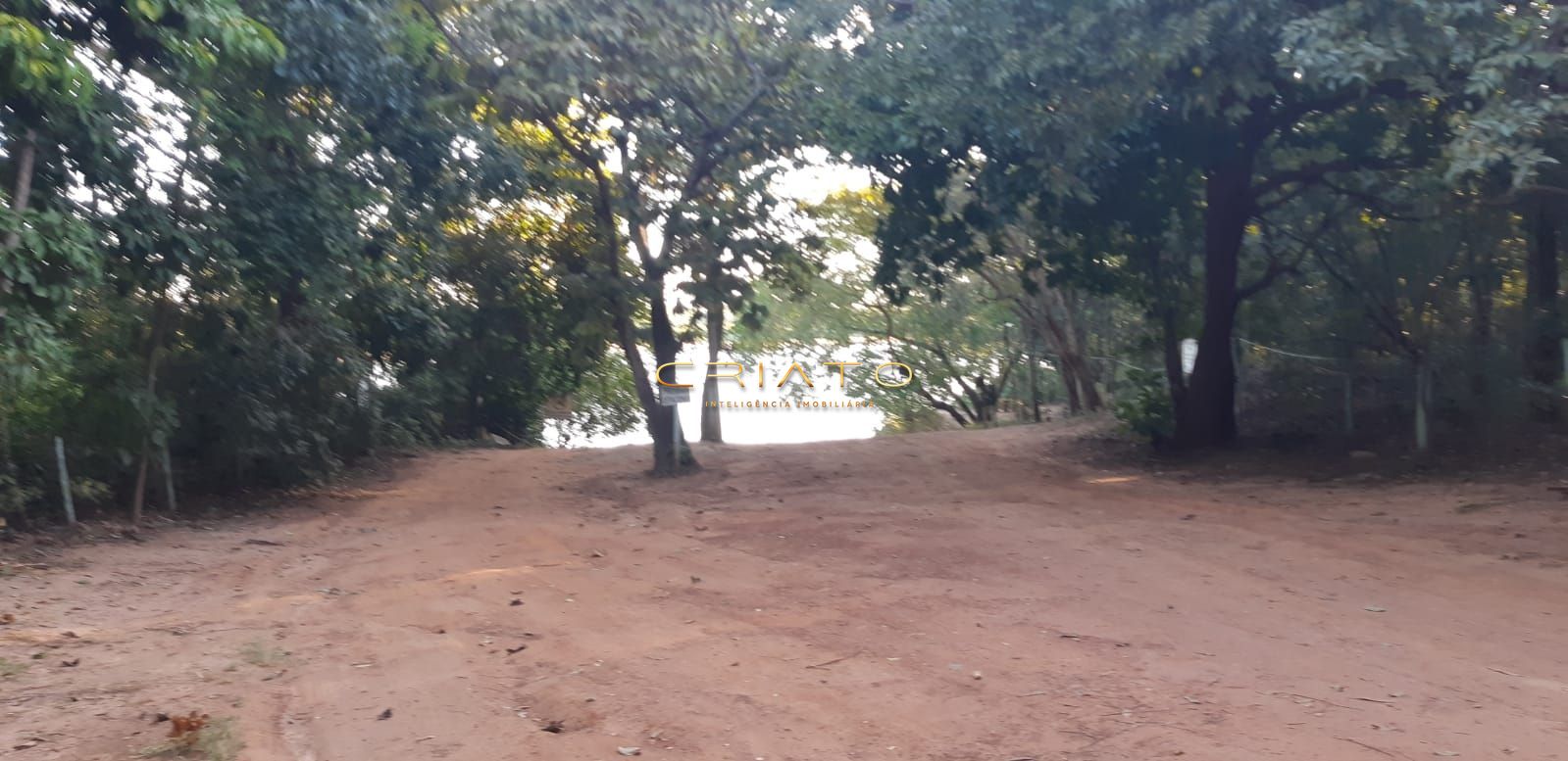 Chácara à venda com 2 quartos, 85m² - Foto 12