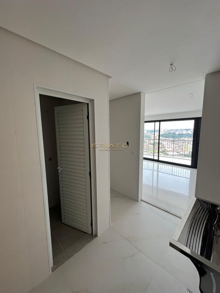 Apartamento à venda com 3 quartos, 149m² - Foto 10