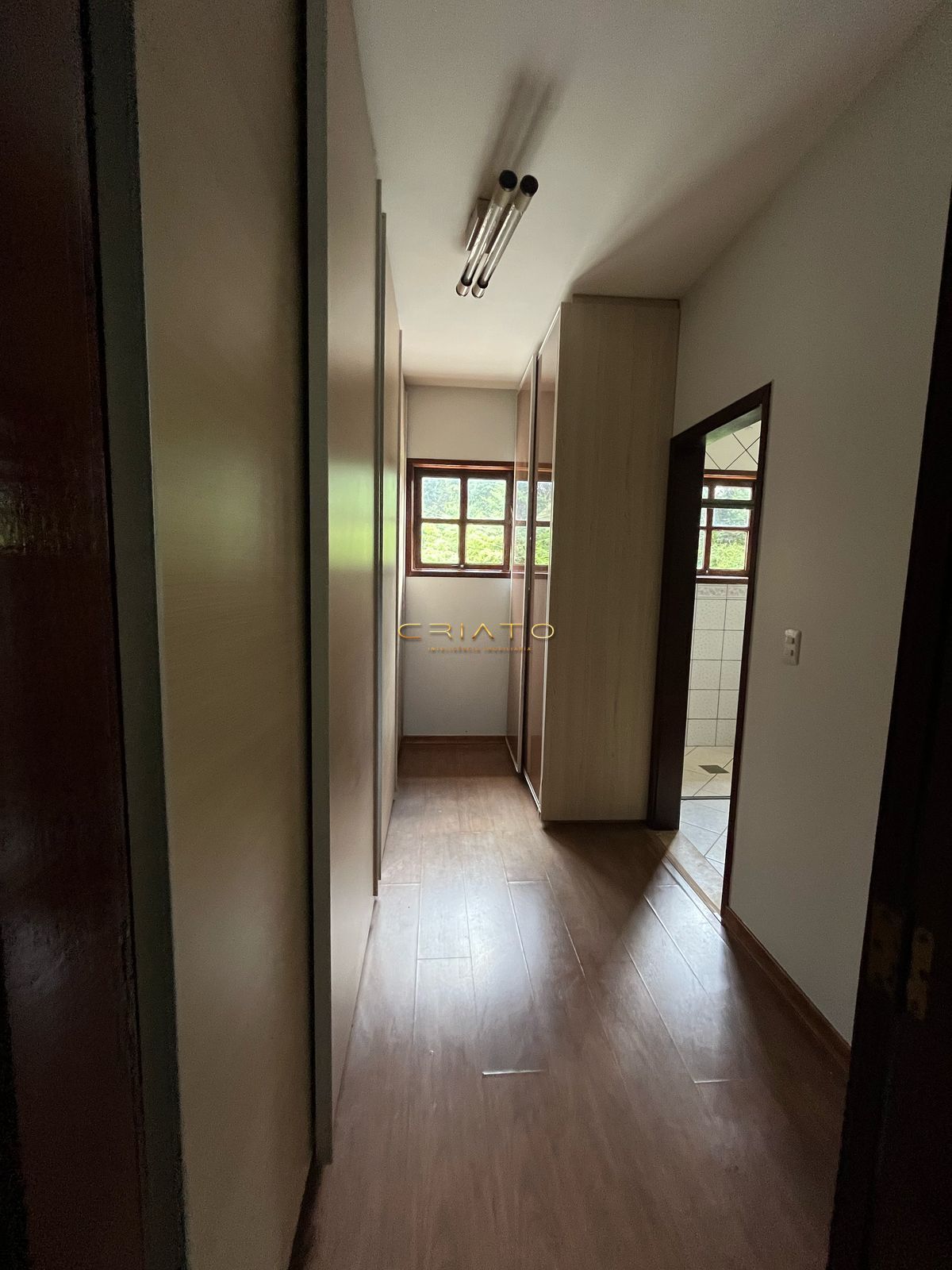Casa à venda com 3 quartos, 320m² - Foto 29