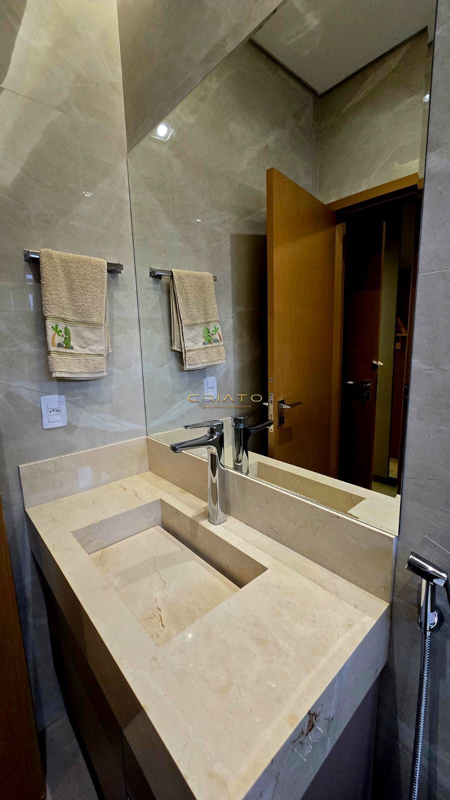 Sobrado, 5 quartos, 320 m² - Foto 41