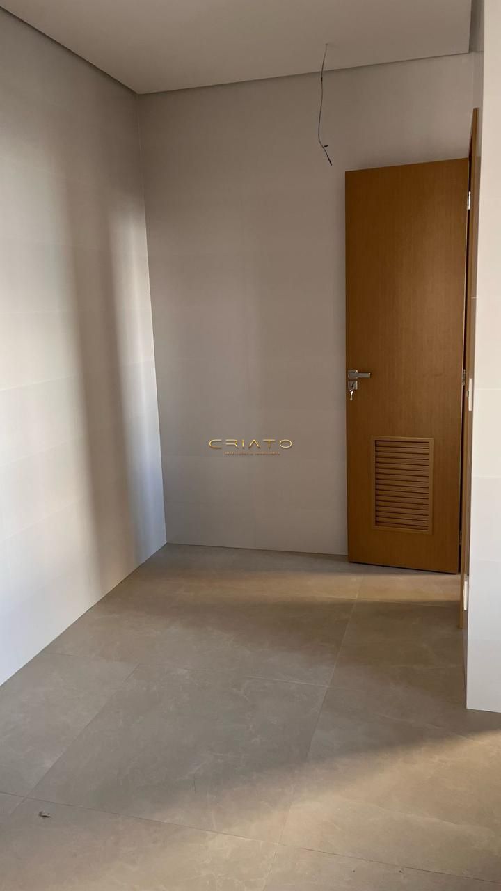 Apartamento à venda com 3 quartos, 138m² - Foto 15