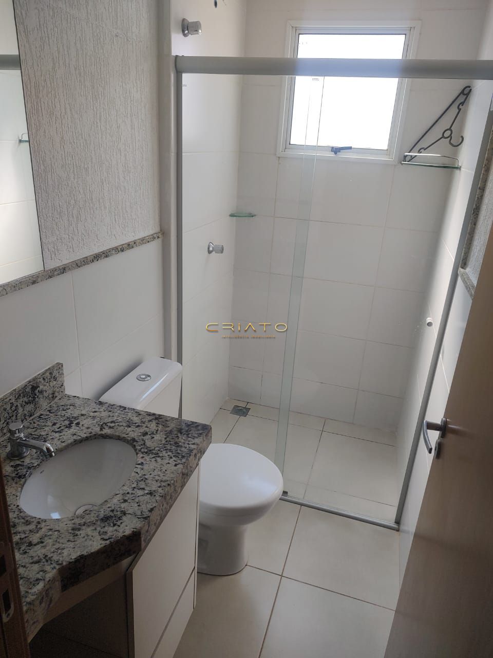 Apartamento com 2 Dormitórios à venda, 47 m² por R$ 220.000,00 Apartamento com 2 Dormitórios à venda, 47 m² por R$ 220.000,00