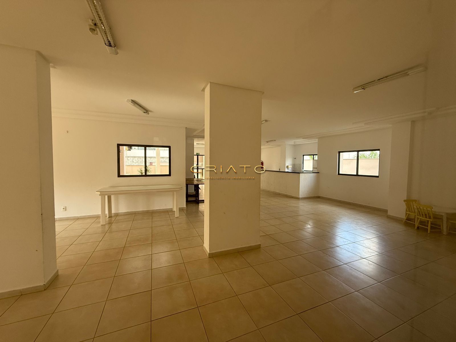 Apartamento com 3 Dormitórios à venda, 84 m² por R$ 420.000,00 Apartamento com 3 Dormitórios à venda, 84 m² por R$ 420.000,00