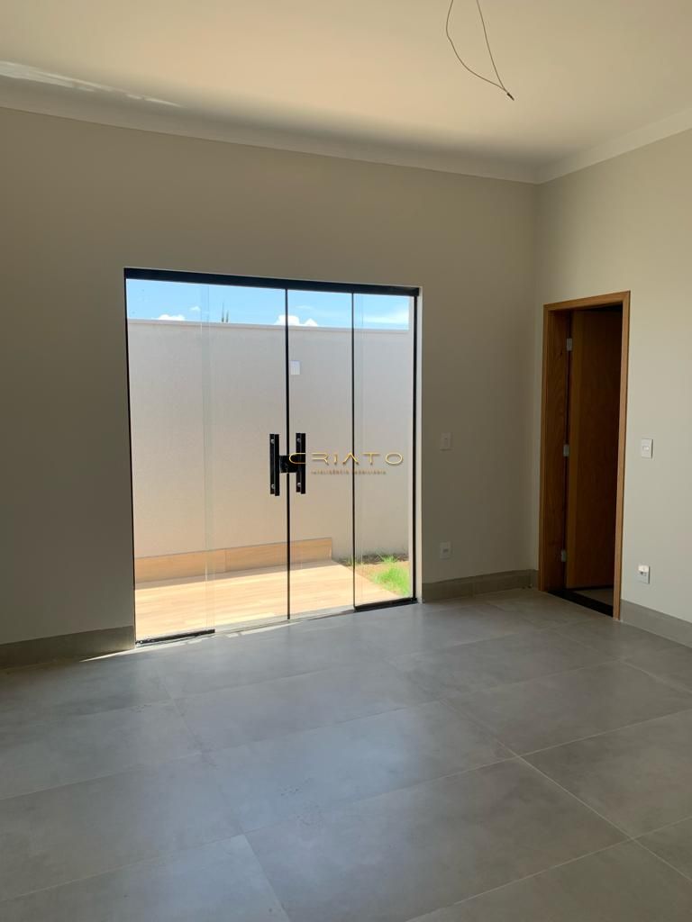 Casa à venda com 3 quartos, 226m² - Foto 11