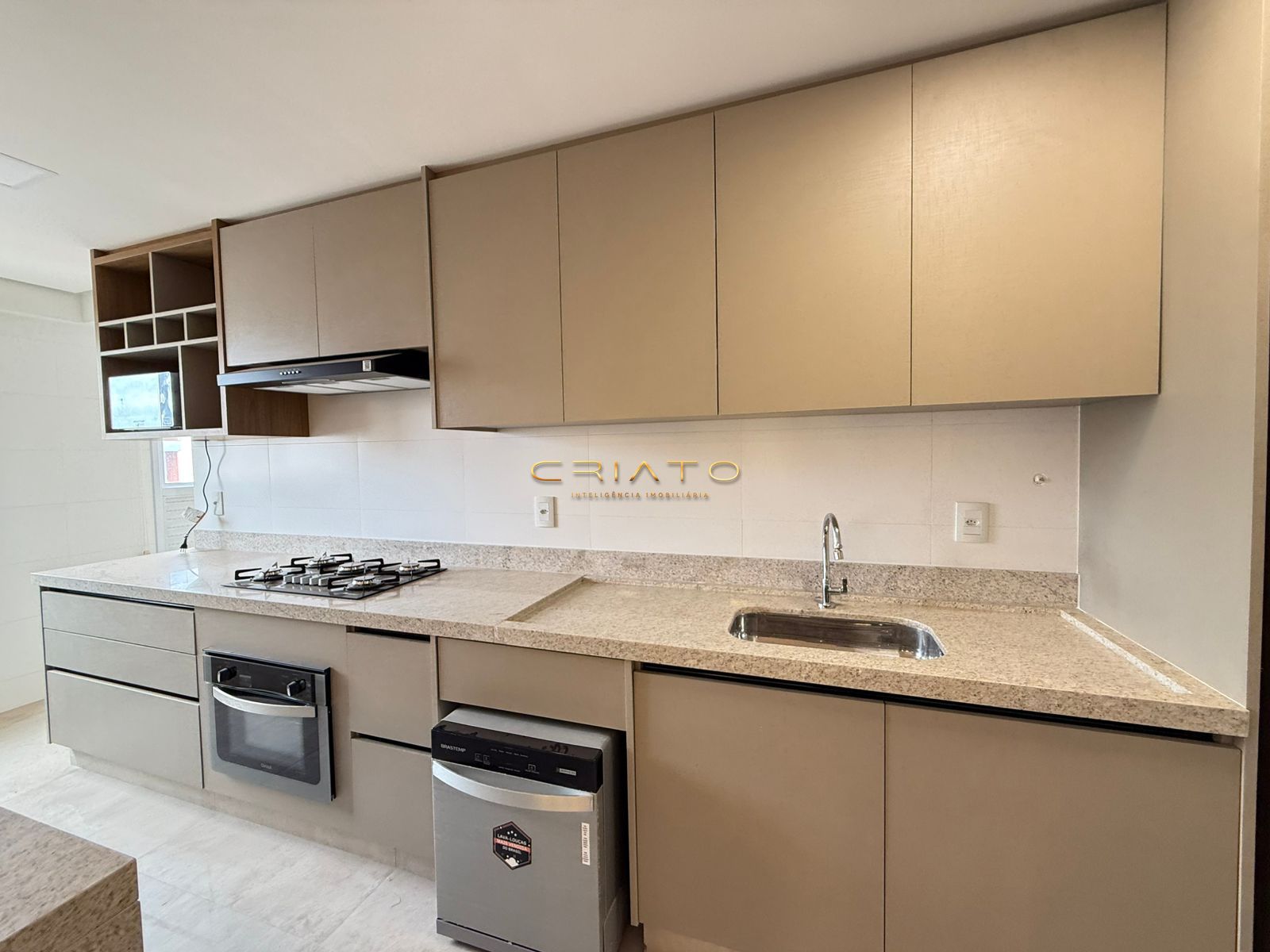 Apartamento com 3 Dormitórios à venda, 105 m² por R$ 1.370.000,00 Apartamento com 3 Dormitórios à venda, 105 m² por R$ 1.370.000,00