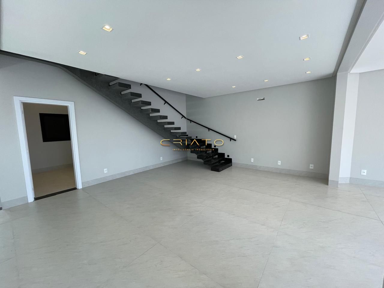 Casa à venda com 4 quartos, 266m² - Foto 20