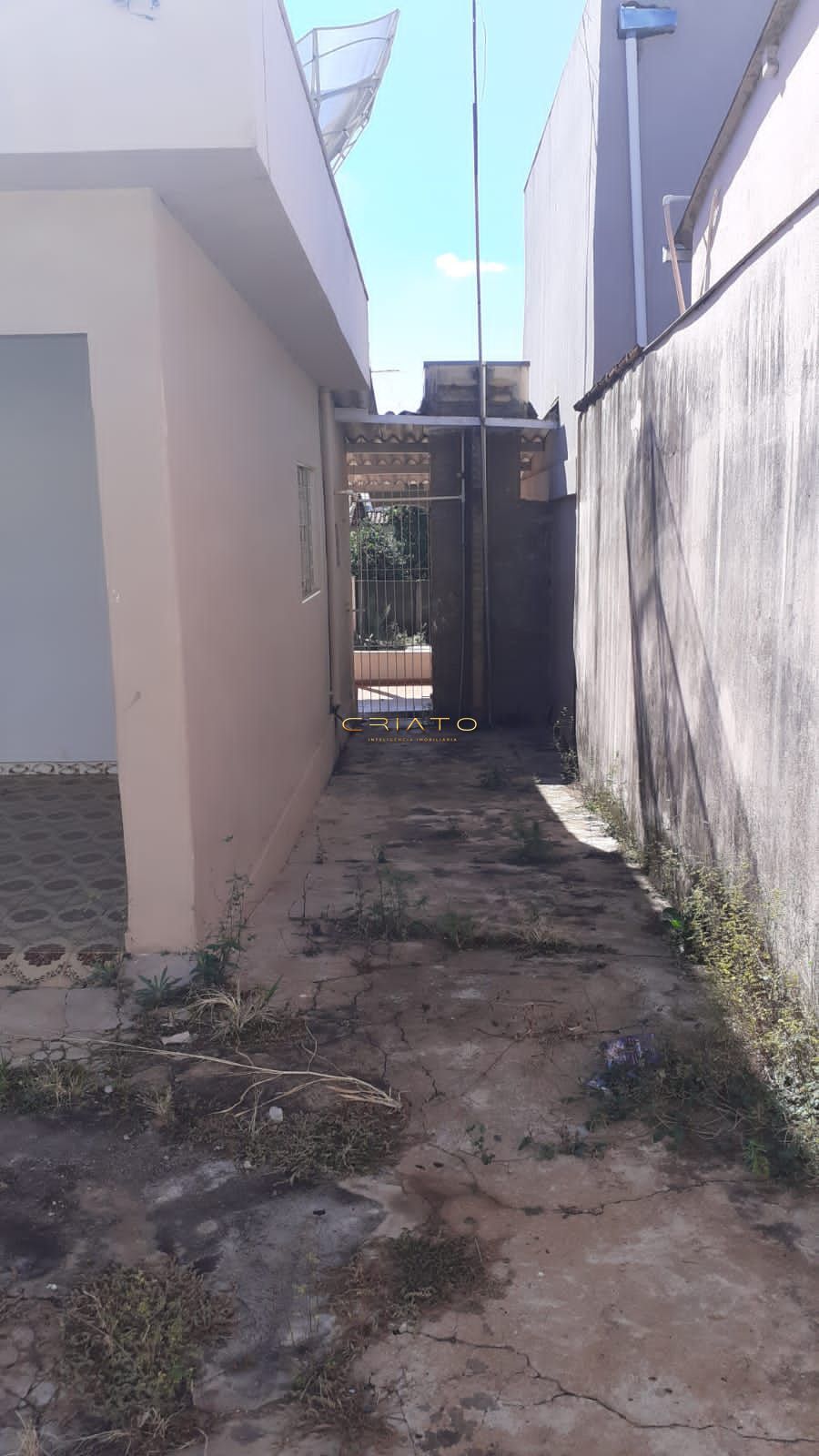 Casa à venda com 3 quartos, 100m² - Foto 18