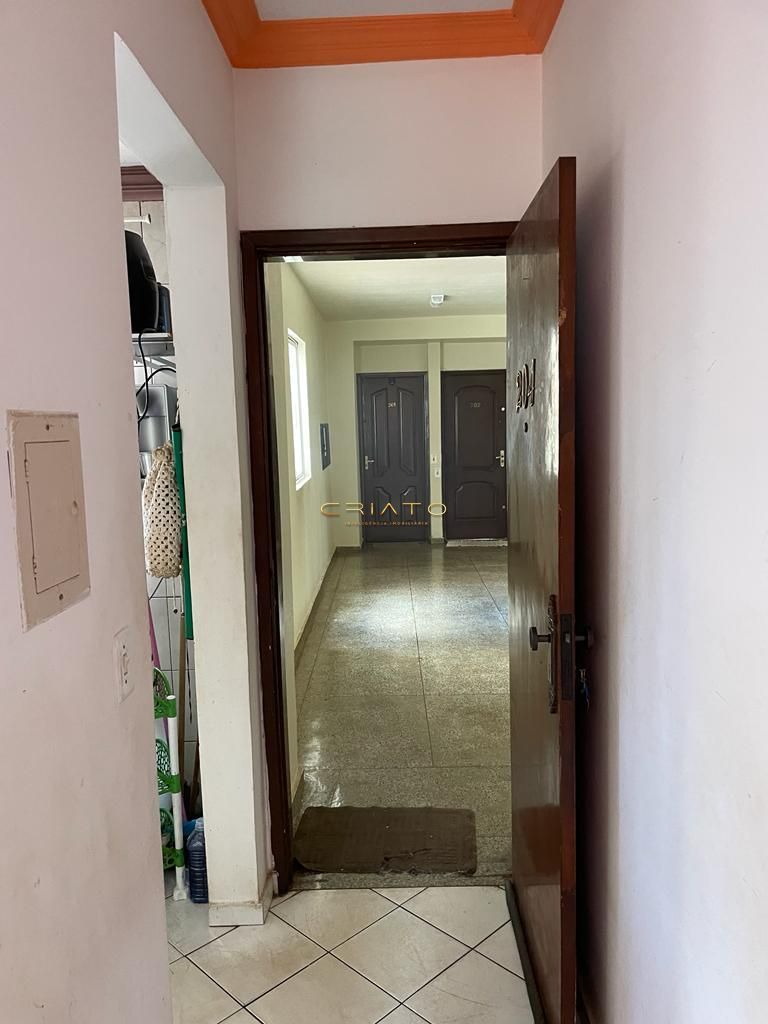 Apartamento à venda com 3 quartos, 65m² - Foto 14