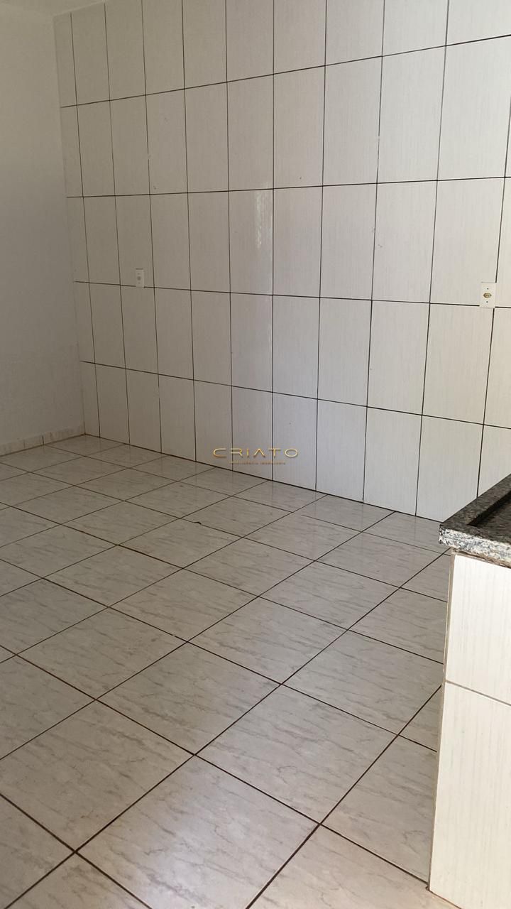 Casa à venda com 3 quartos, 110m² - Foto 12