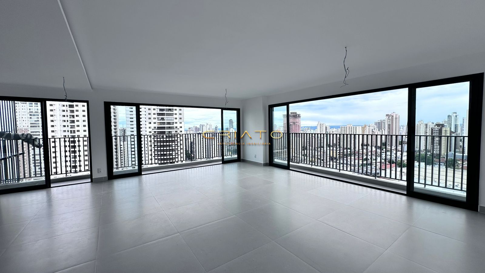 Apartamento, 3 quartos, 151 m² - Foto 1