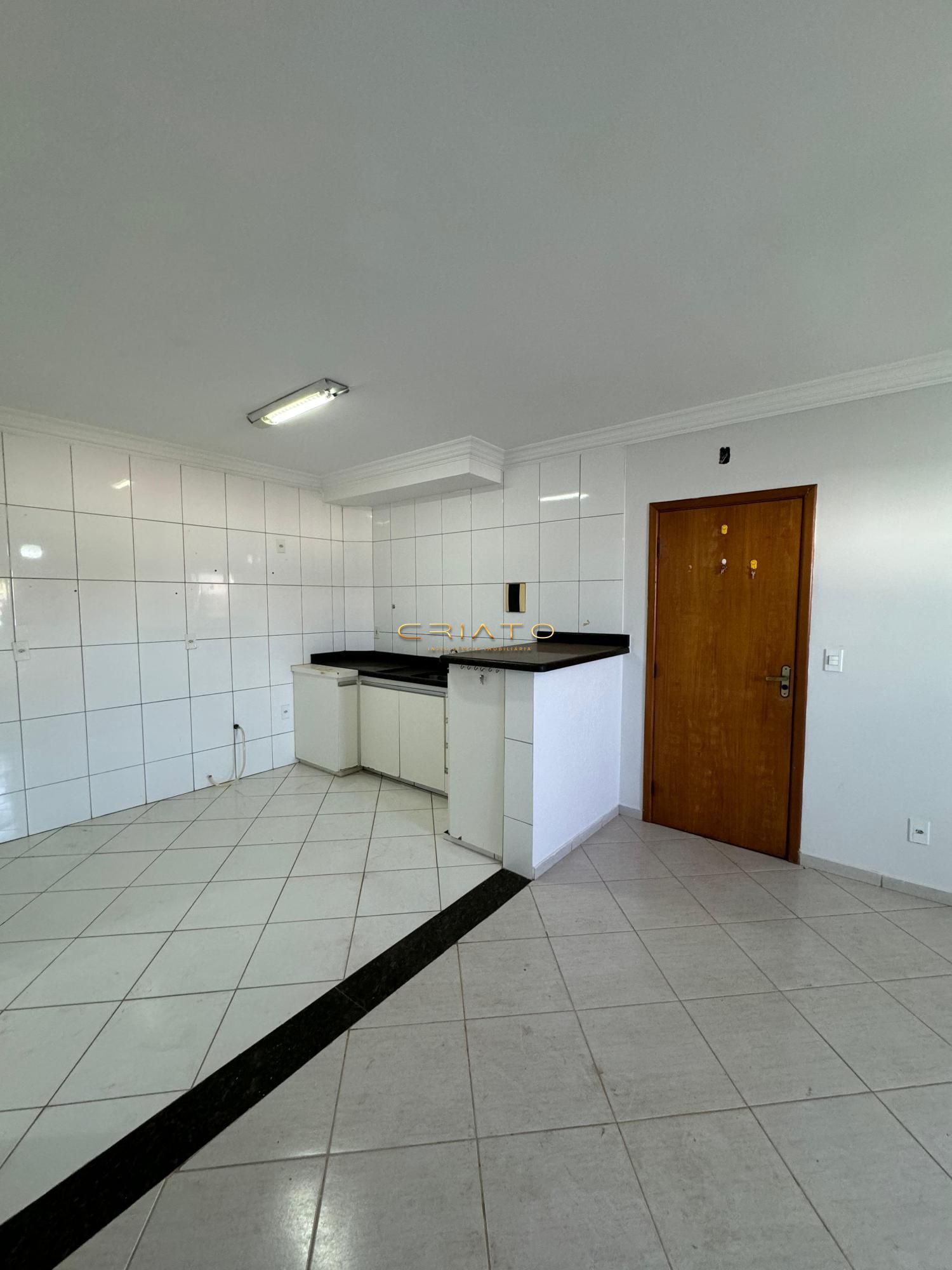 Apartamento à venda e aluguel com 3 quartos, 79m² - Foto 4