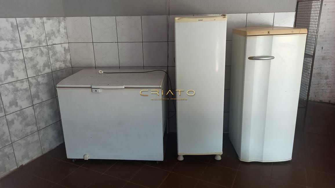 Chácara à venda com 3 quartos, 1600m² - Foto 7