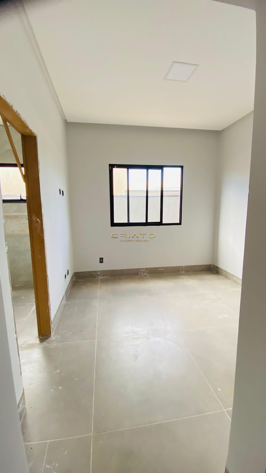 Casa de Condomínio à venda com 3 quartos, 210m² - Foto 1