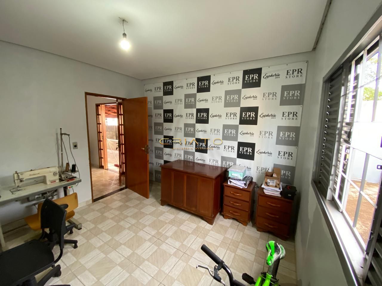 Casa à venda com 3 quartos, 180m² - Foto 11