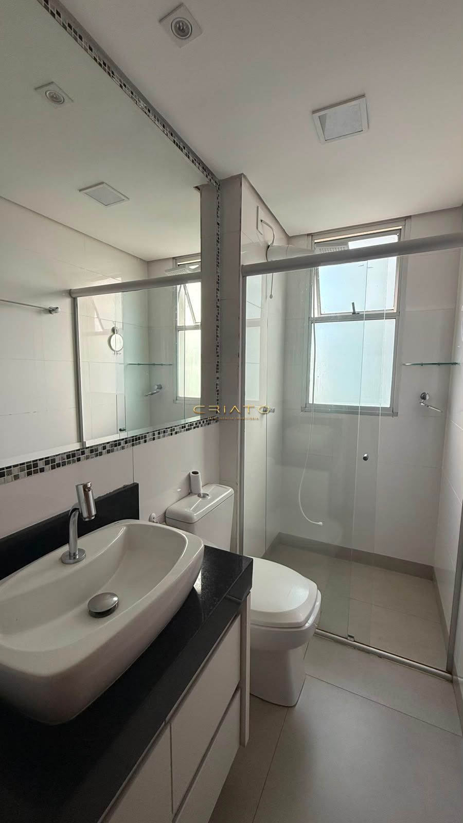 Riviera di san lorenzo - apto de 2/4 sendo 1 suíte com 111m²