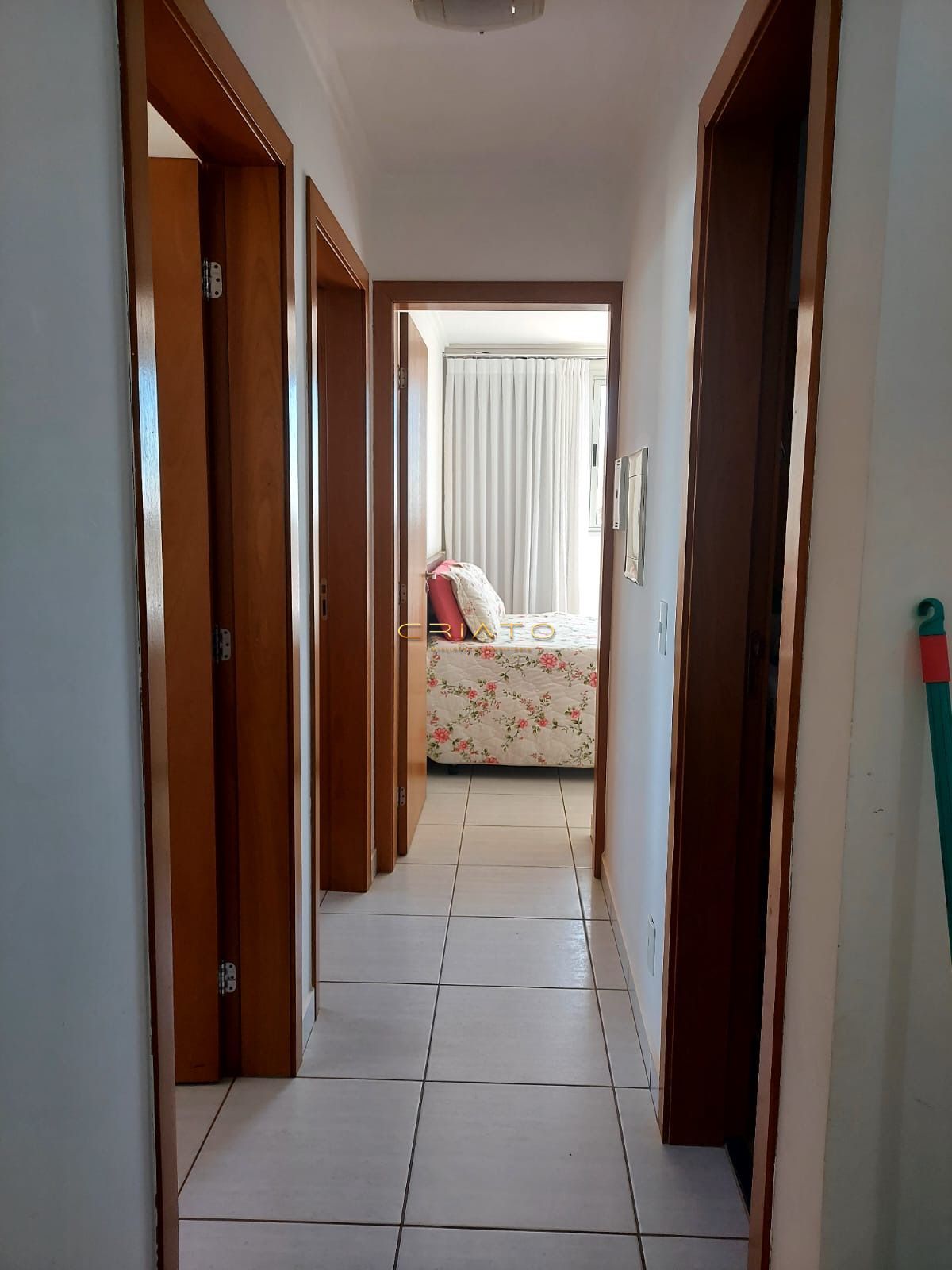 Apartamento com 3 Dormitórios à venda, 78 m² por R$ 370.000,00 Apartamento com 3 Dormitórios à venda, 78 m² por R$ 370.000,00
