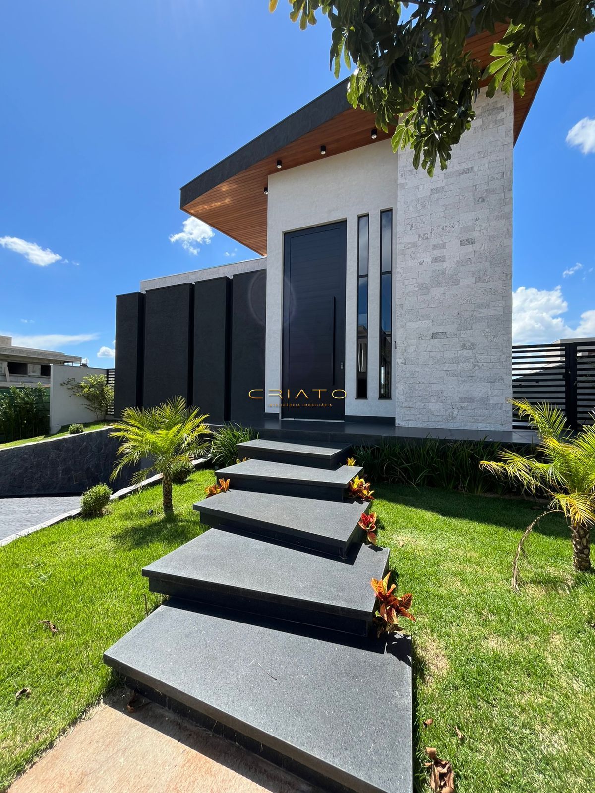 Casa em condomínio para alugar  no Condomínio Alphaville Anápolis - Anápolis, GO. Imóveis
