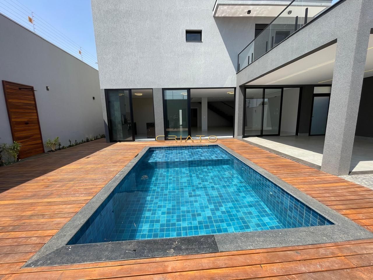 Casa à venda com 4 quartos, 266m² - Foto 18
