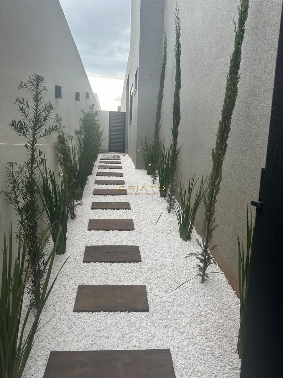 Casa à venda com 4 quartos, 280m² - Foto 10