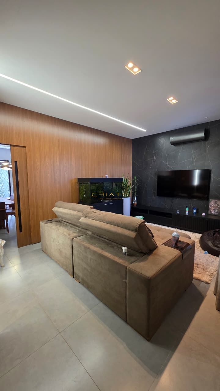 Casa, 3 quartos, 200 m² - Foto 2