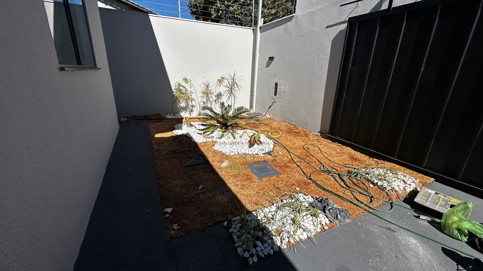 Casa à venda com 3 quartos, 109m² - Foto 12