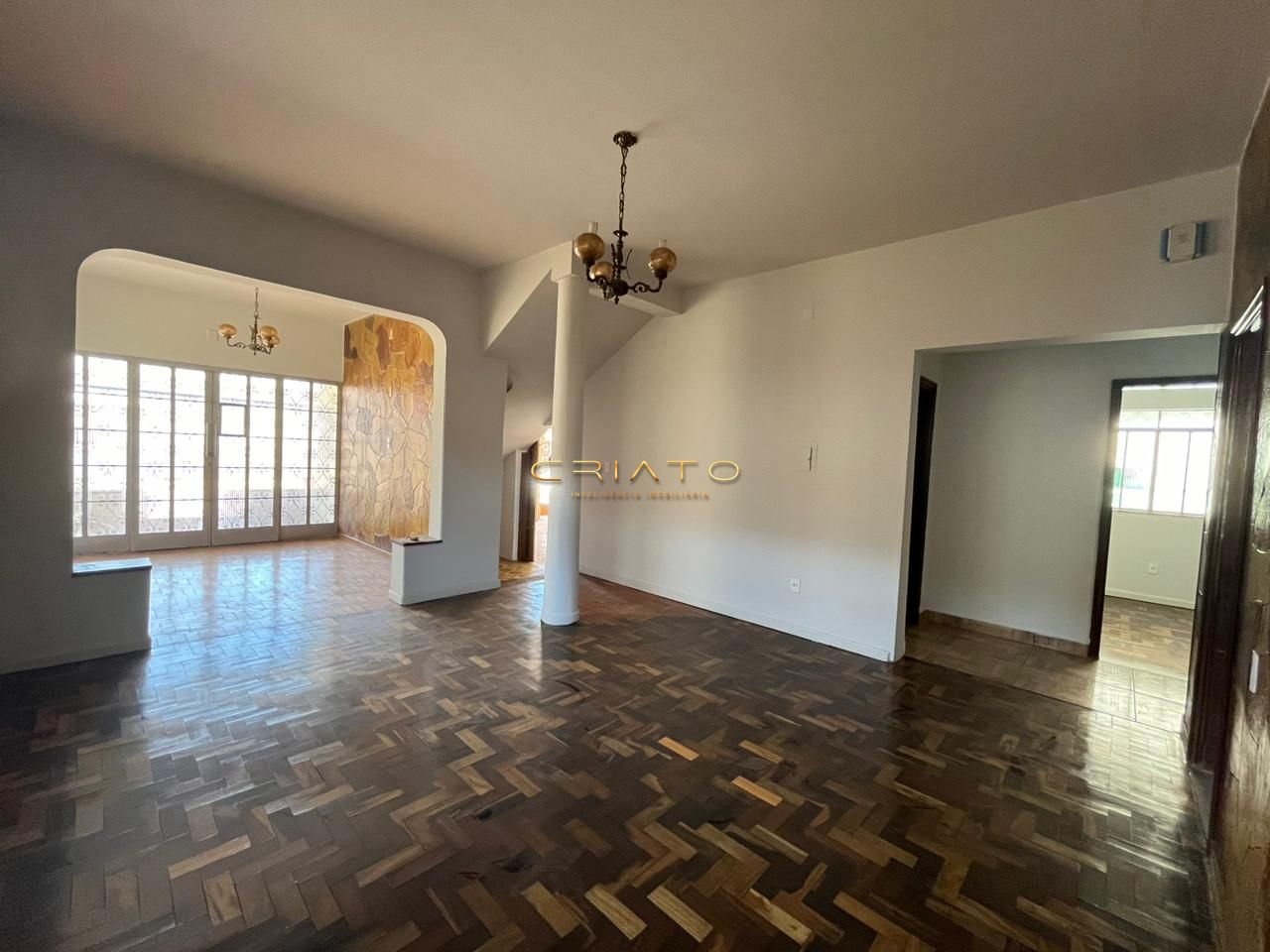 Casa para alugar com 3 quartos, 279m² - Foto 8