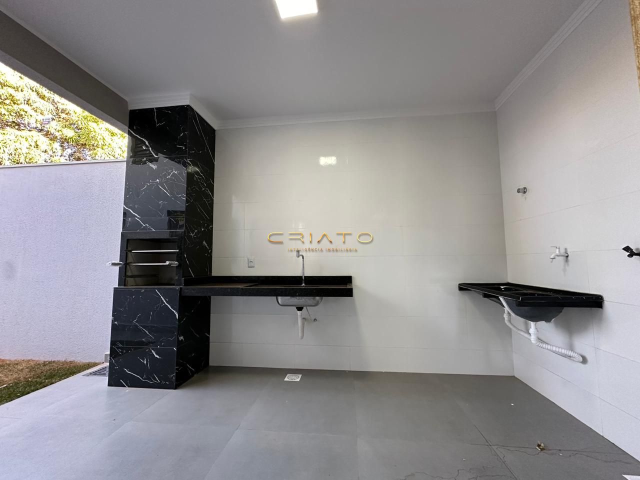 Casa à venda com 3 quartos, 105m² - Foto 5