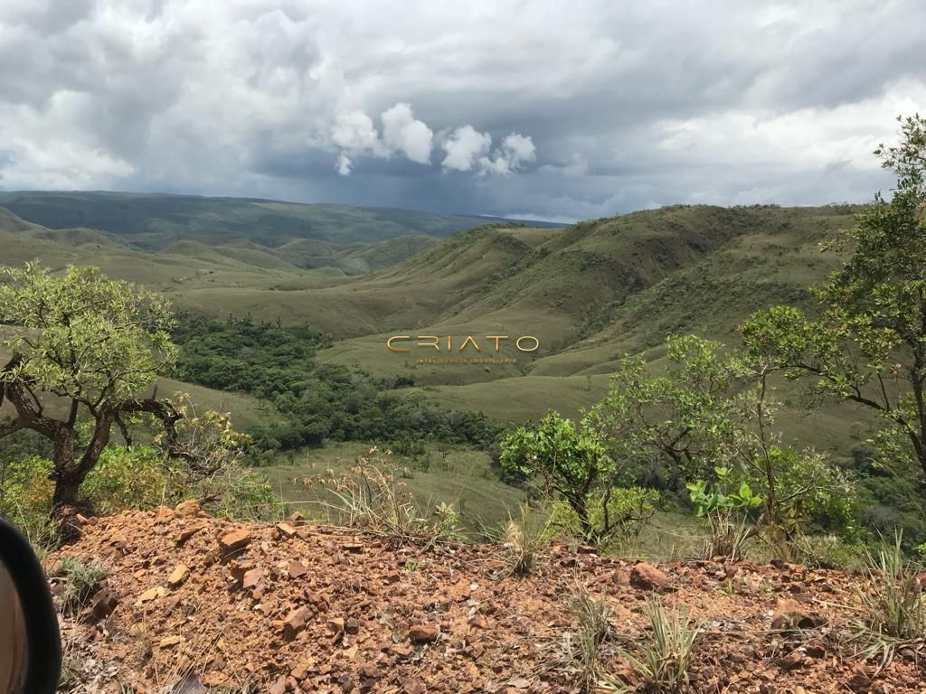 Fazenda à venda com 2 quartos, 80m² - Foto 1