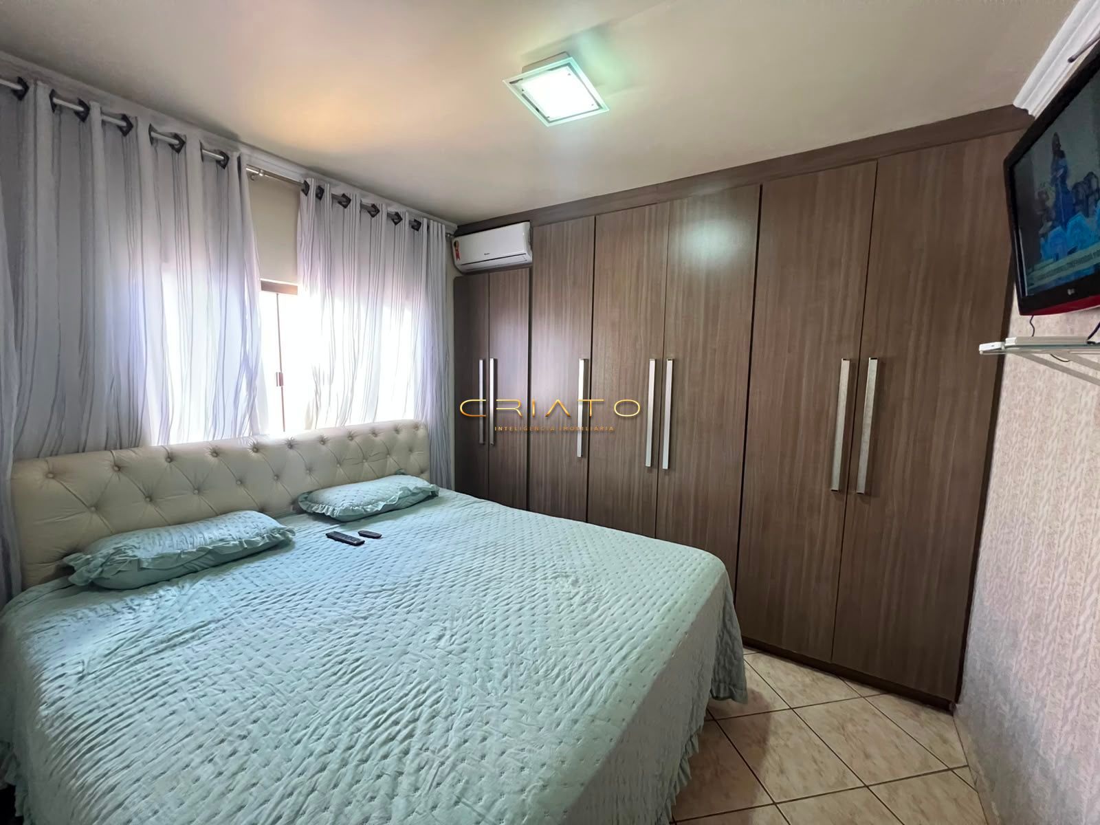 Casa, 4 quartos, 250 m² - Foto 13
