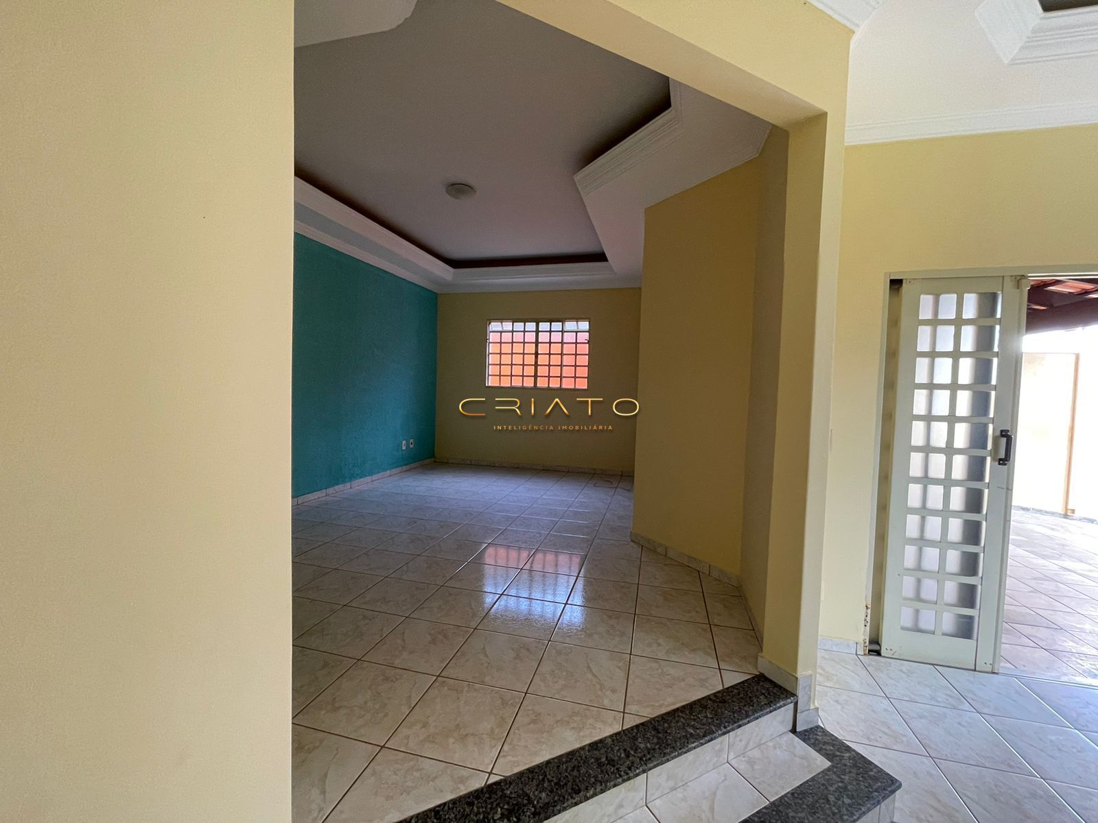 Casa à venda com 3 quartos, 167m² - Foto 4