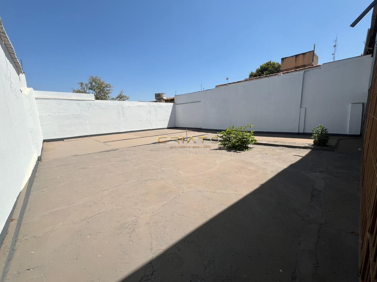 Casa para alugar com 3 quartos, 279m² - Foto 28