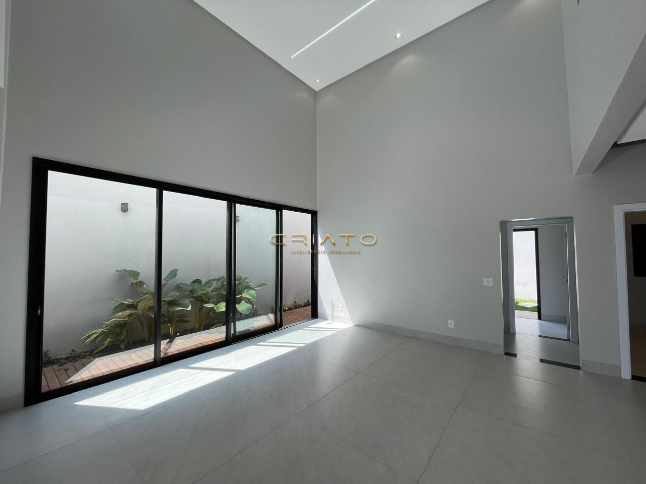 Casa à venda com 4 quartos, 266m² - Foto 25