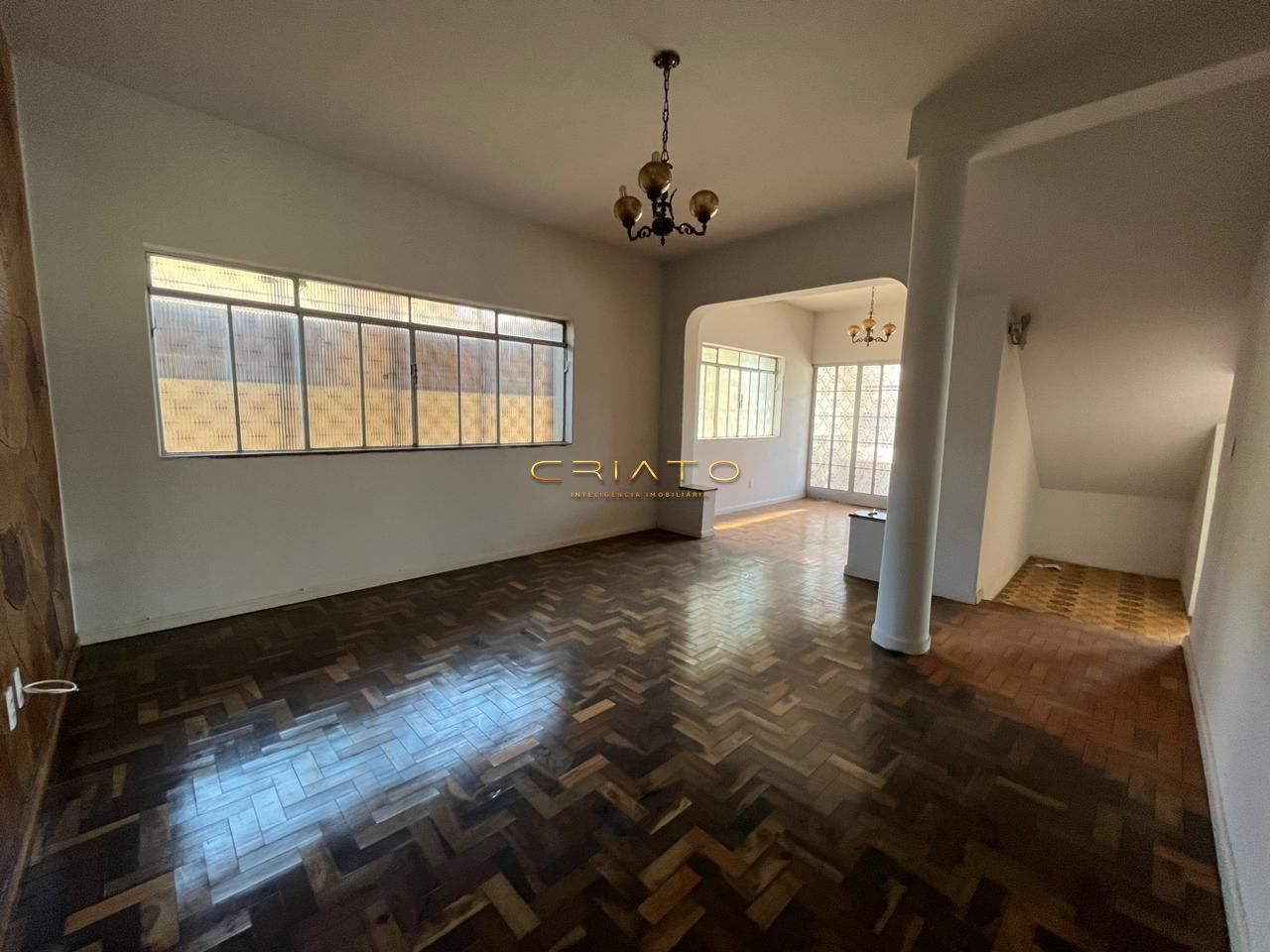 Casa para alugar com 3 quartos, 279m² - Foto 7