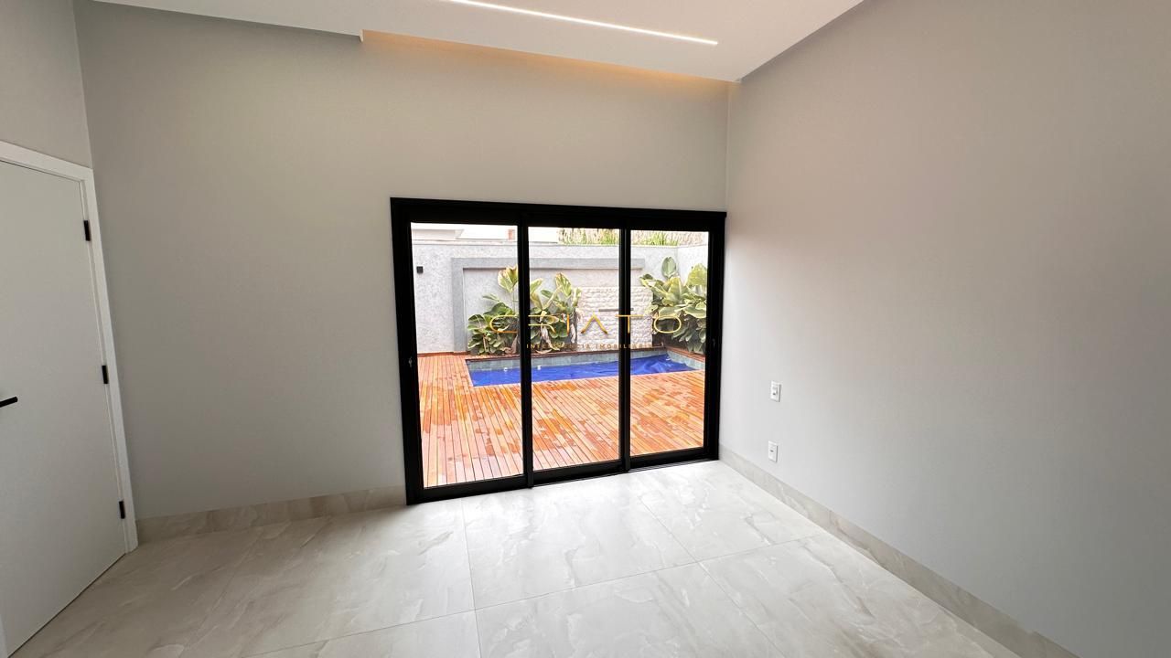 Casa de Condomínio à venda com 4 quartos, 250m² - Foto 12