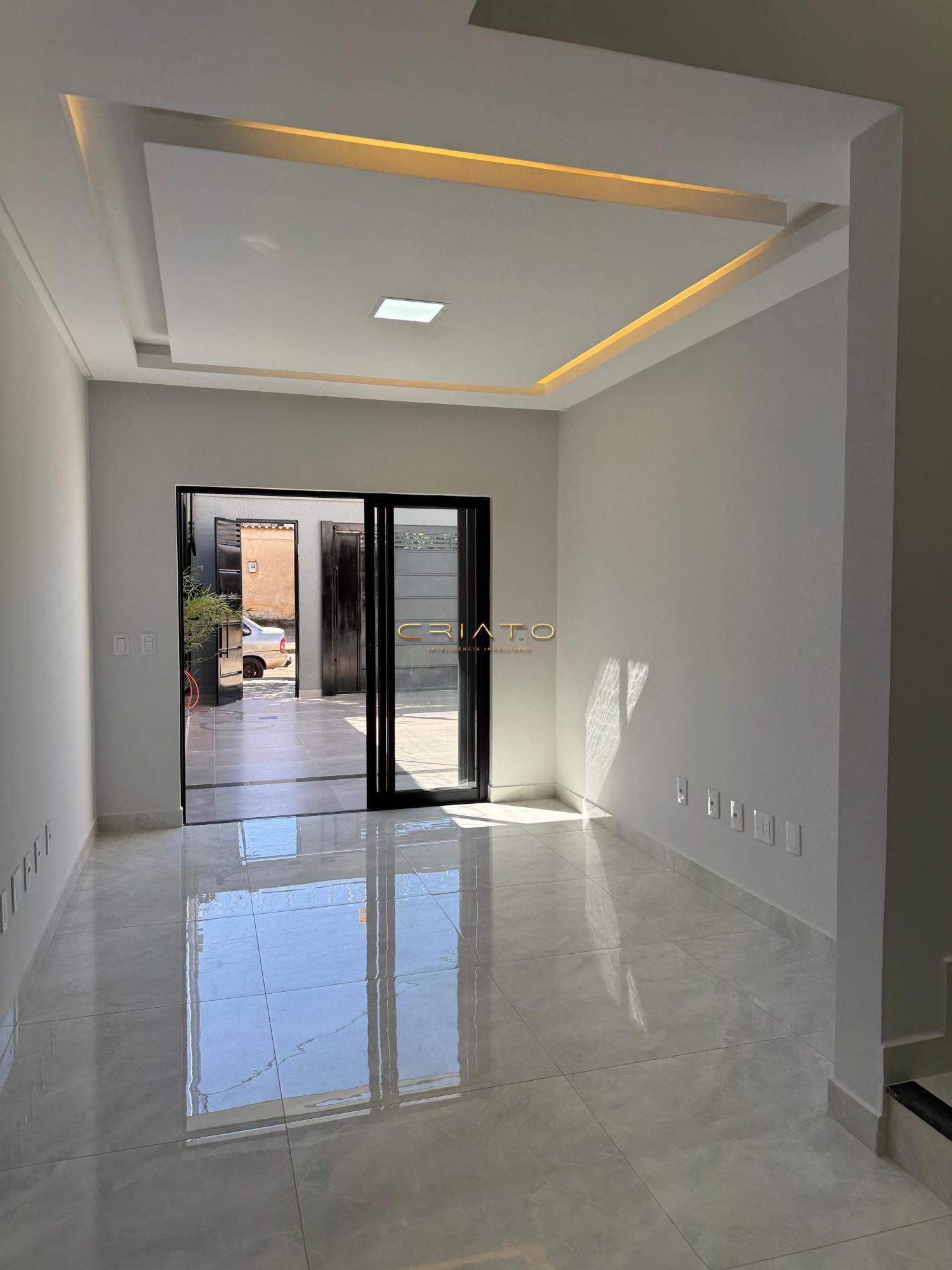 Casa à venda com 3 quartos, 170m² - Foto 8