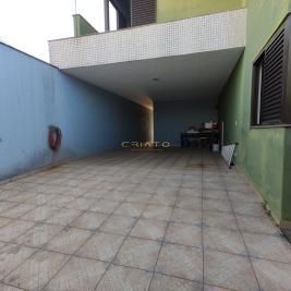 Sobrado de 4 quartos, 819m² no bairro Jundiaí, em Anápolis | Eu Corretor