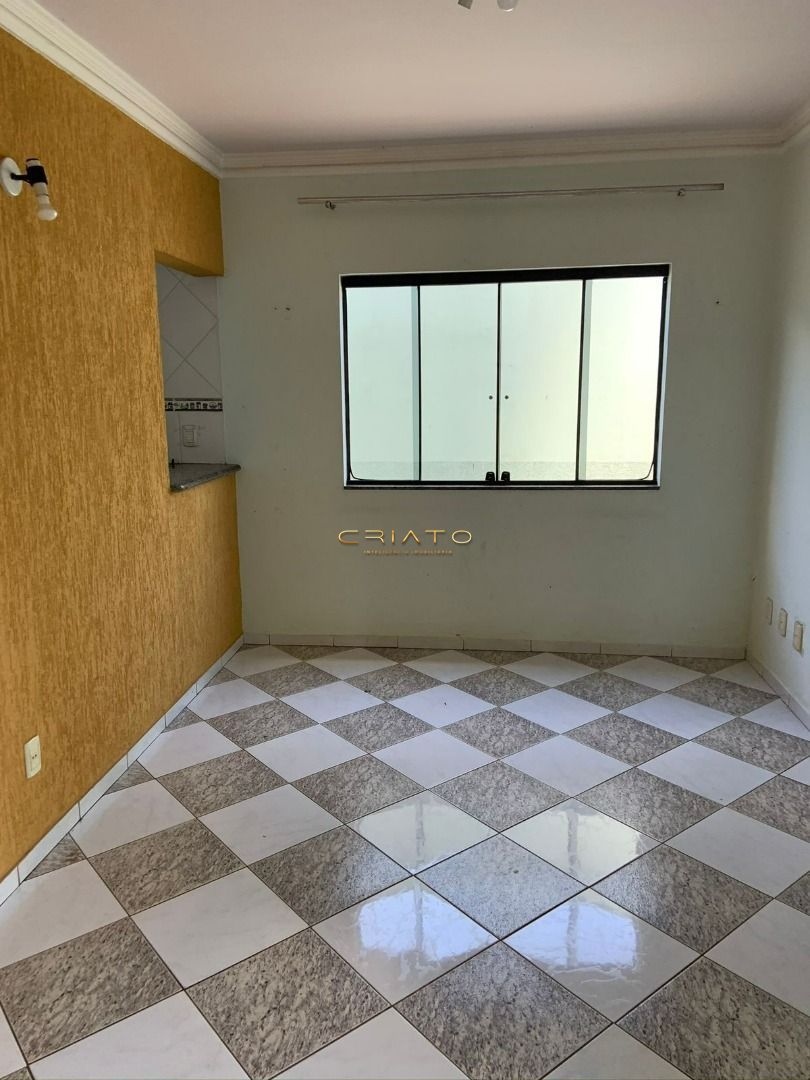 Sobrado de 3 quartos, 269m² no bairro Setor Central, em Anápolis | Eu Corretor