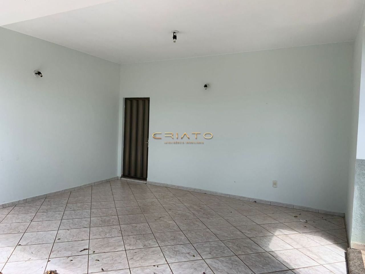 Sobrado de 3 quartos, 269m² no bairro Setor Central, em Anápolis | Eu Corretor