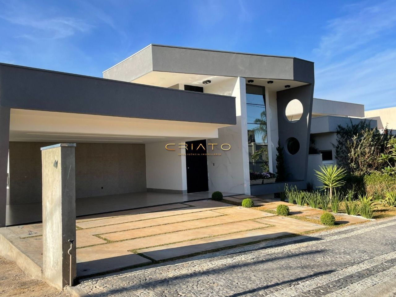 Casa de 3 quartos, 230m² no bairro Condomínio Vale dos Pássaros, em Anápolis | Eu Corretor