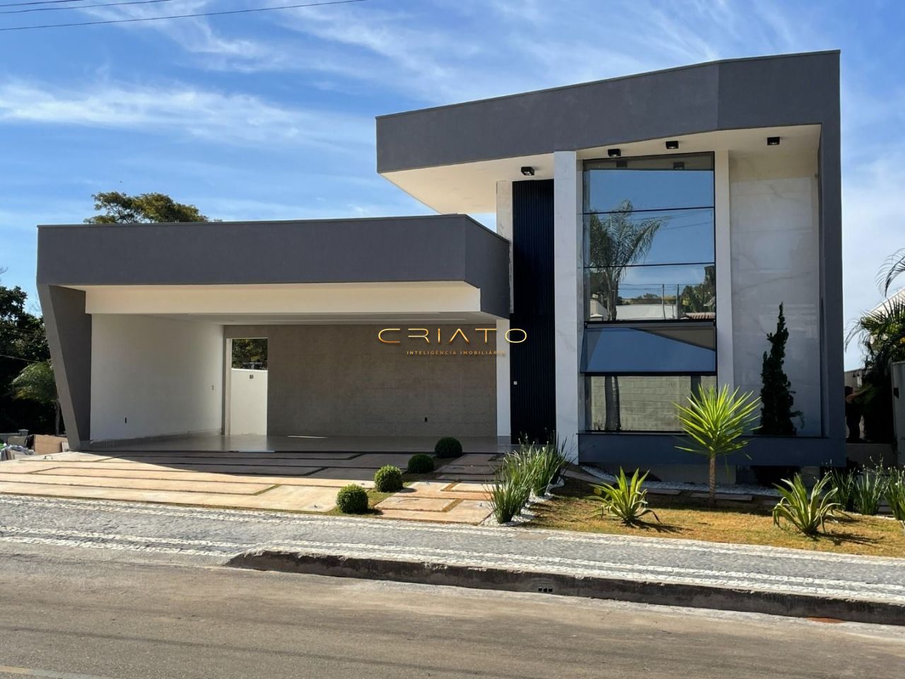 Casa de 3 quartos, 230m² no bairro Condomínio Vale dos Pássaros, em Anápolis | Eu Corretor