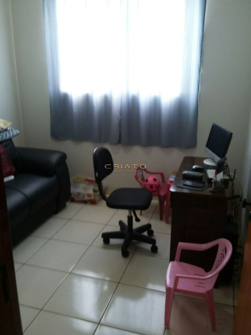 Apartamento de 2 quartos, 50m² no bairro Vila Santa Isabel, em Anápolis | Eu Corretor