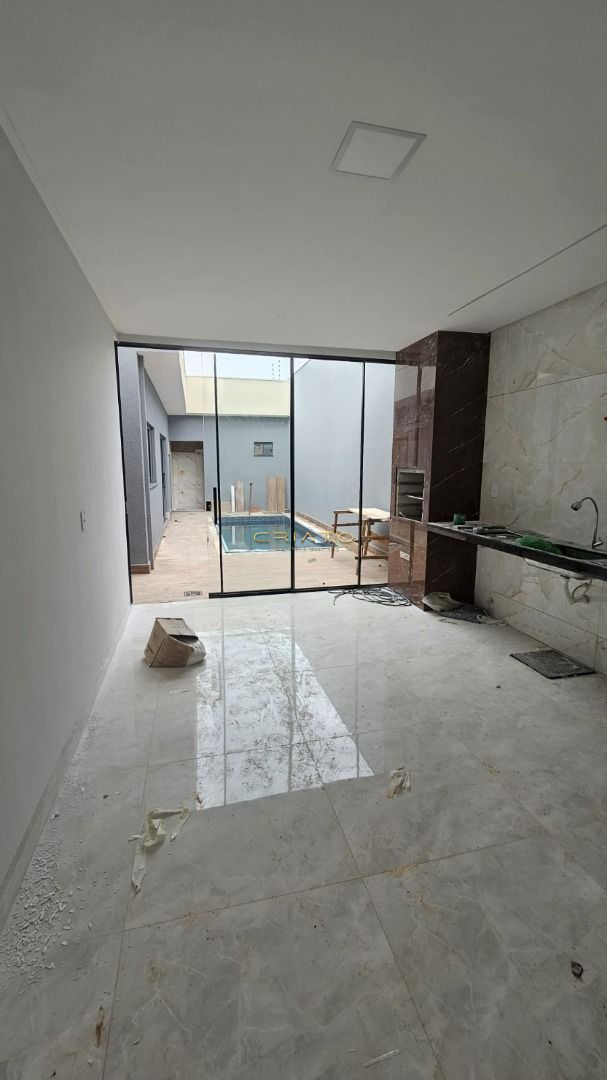 Casa de 3 quartos, 139m² no bairro Nenhum, em Anápolis | Eu Corretor