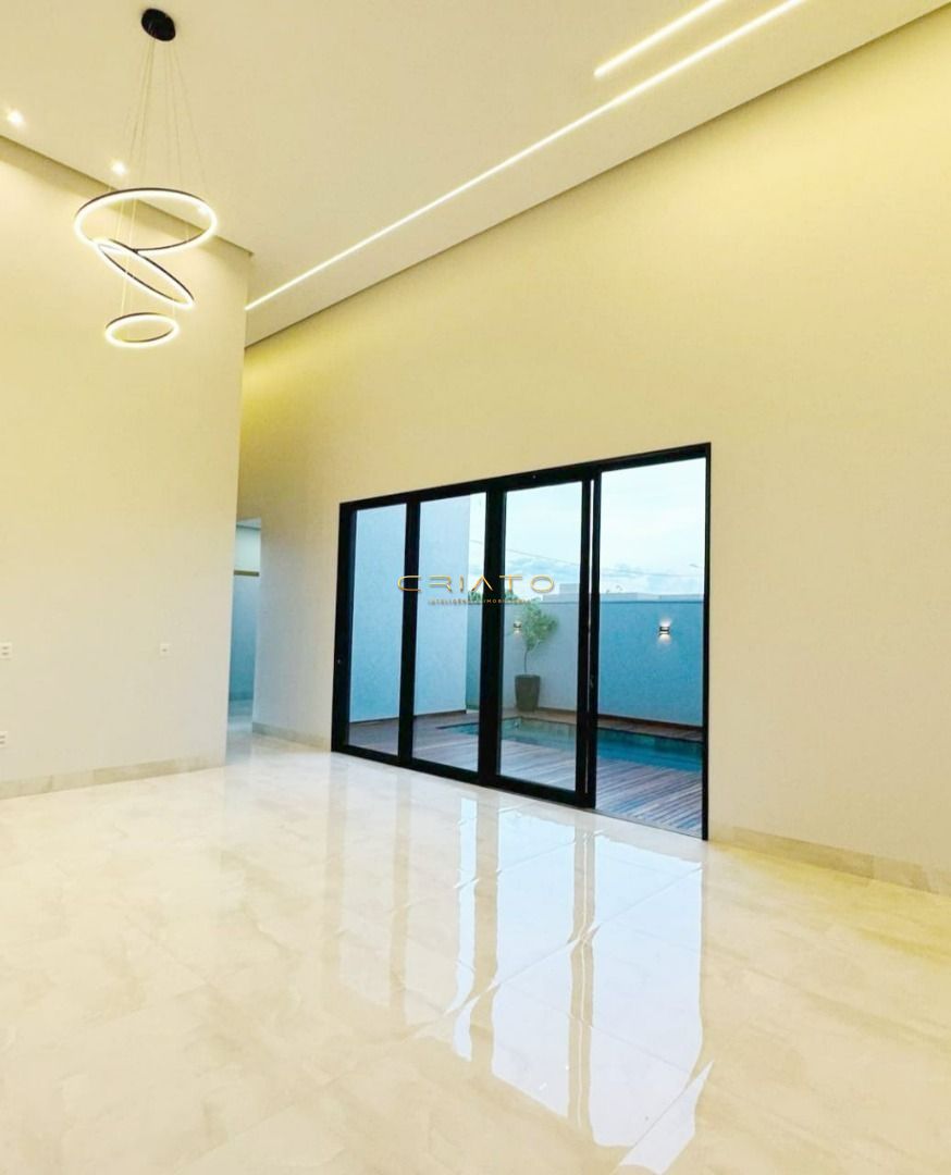 Casa de 3 quartos, 200m² no bairro Nenhum, em Anápolis | Eu Corretor