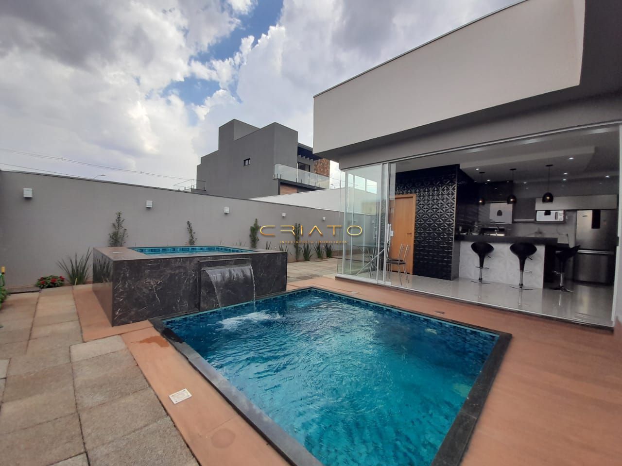 Casa de 3 quartos, 240m² no bairro Nenhum, em Anápolis | Eu Corretor